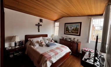 CASA BARRIO CASTILLA- CONJUNTO CERRADO - BOGOTA