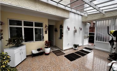 CASA BARRIO CASTILLA- CONJUNTO CERRADO - BOGOTA
