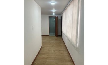 Oficina para arriendo de 108.33 metros Centro