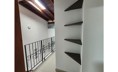 Apartamento duplex centro de Caldas
