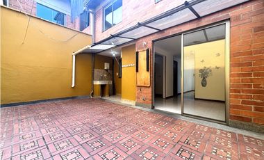 ARRIENDO CASA EN ENVIGADO - LAS ANTILLAS