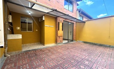 ARRIENDO CASA EN ENVIGADO - LAS ANTILLAS