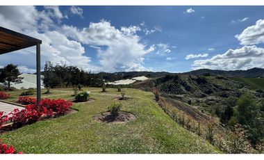 Vendo Casa Campestre con hermosa vista verde