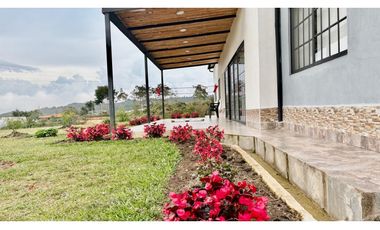 Vendo Casa Campestre con hermosa vista verde