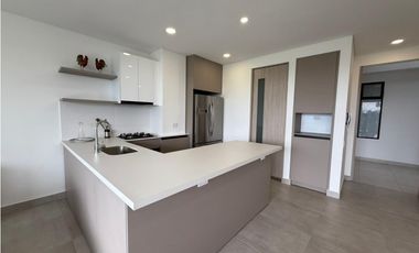 Apartaestudio en arriendo sector vía Aeropuerto