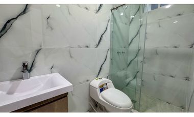 Casa con 4 apartamentos en Venta / Permuta - Barrio Colombia Palmira