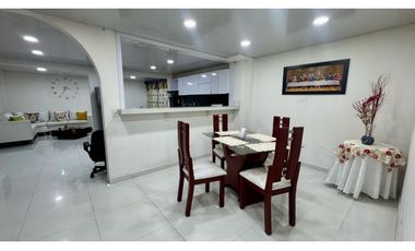 Casa con 4 apartamentos en Venta / Permuta - Barrio Colombia Palmira