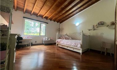Casa Campestre En Venta, La Calera - El Poblado