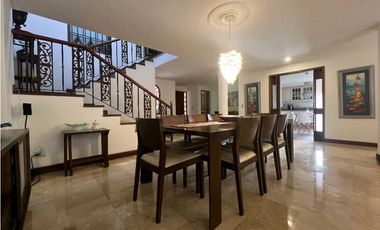 Casa Campestre En Venta, La Calera - El Poblado