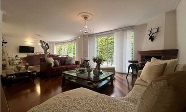 Casa Campestre En Venta, La Calera - El Poblado
