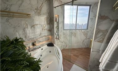 APARTAMENTO DE LUJO EN ALTO PRADO EN VENTA