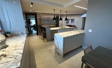 APARTAMENTO DE LUJO EN ALTO PRADO EN VENTA