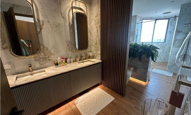 APARTAMENTO DE LUJO EN ALTO PRADO EN VENTA