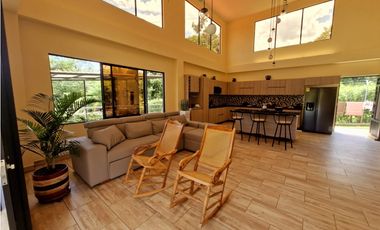 Venta De Finca De Recreo Sopetrán