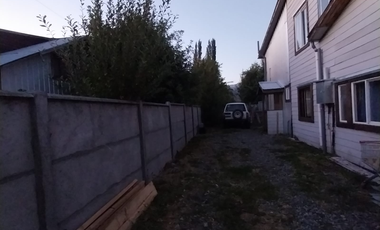 En Venta Casa, mas Local comercial, mas Deptos, Melipeuco.