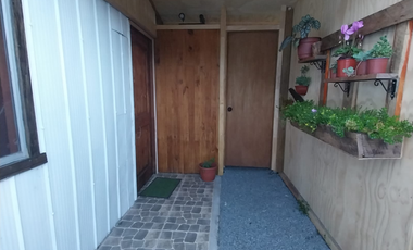 En Venta Casa, mas Local comercial, mas Deptos, Melipeuco.