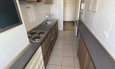 Amplio depto en arriendo 3D/2B con vista despejada