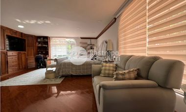 Casa en arriendo en conjunto, La Alhambra, Manizales