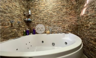 Casa en arriendo en conjunto, La Alhambra, Manizales