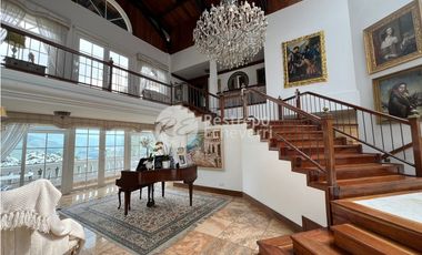 Casa en arriendo en conjunto, La Alhambra, Manizales