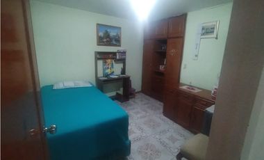 ACSI 1195 Venta de casa, barrio La Esperanza, Mosquera