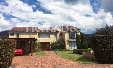 CASA CAMPESTRE EN ARRIENDO SAN SIMON