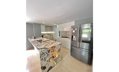 Amoblada ESPECTACULAR Casa lujo Envigado cerca Mall San Lucas