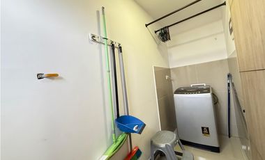 Amoblado HERMOSO Estudio Laureles Nogal