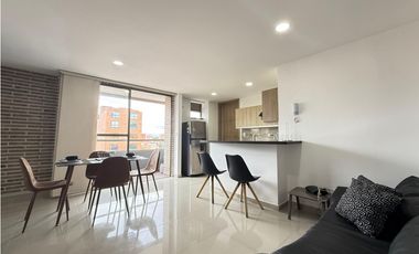 Amoblado HERMOSO Estudio Laureles Nogal