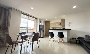 Amoblado HERMOSO Estudio Laureles Nogal