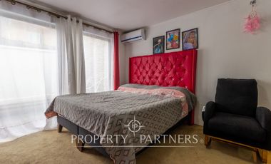 Amplia casa a la venta