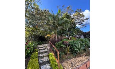 SE VENDE FINCA AMOBLADA EN MARINILLA VIA EL PEÑOL CERCA ALTO DEL [S&S]