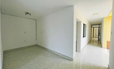 ARRIENDO CASA GRANDE vivienda o comercio  2do PISO. ENVIGADO