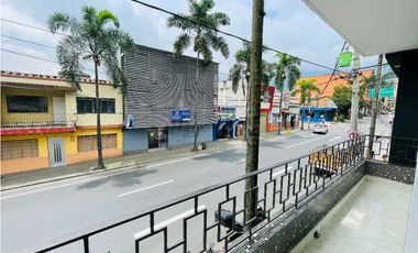 ARRIENDO CASA GRANDE vivienda o comercio  2do PISO. ENVIGADO