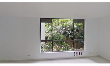 Apartamento en venta en Valerias Bello