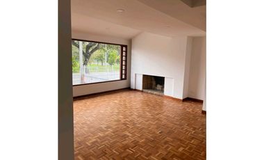 VENDO CASA USO COMERCIAL - BOGOTA ZONA NORTE
