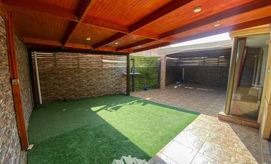Casa en Venta en a pasos de Colegio Manquecura