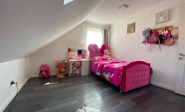 Casa en Venta en a pasos de Colegio Manquecura