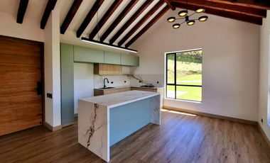 Casa Campestre en Venta  Antioquia, MARINILLA