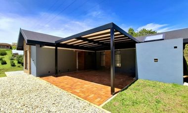 Casa Campestre en Venta  Antioquia, MARINILLA