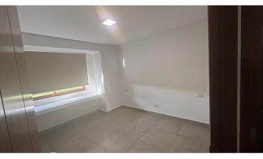 ARRIENDO HERMOSA CASA CHICUREO, CON PISCINA