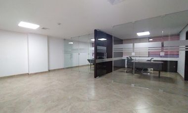 ARRIENDO de OFICINAS en MedellÃ­n