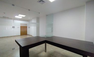 ARRIENDO de OFICINAS en MedellÃ­n