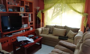 Casa en Venta en Arboleda 2 en Santa María Totoltepec. Toluca Estado de México