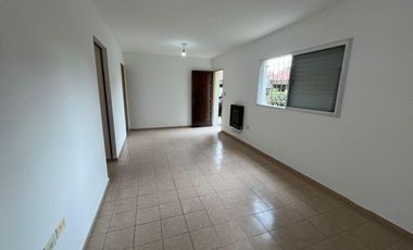 Departamento en  Complejo cerrado con seguridad