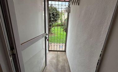 Departamento en  Complejo cerrado con seguridad