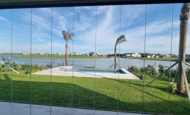 Casa en los Puentes Nordelta.