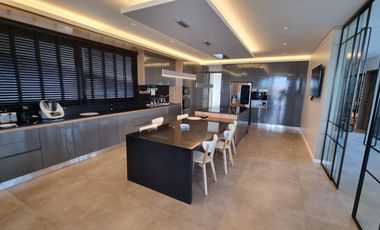 Casa en los Puentes Nordelta.