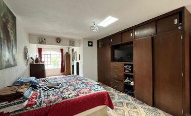Casa en Venta en Arboledas Sur - Valerio Trujano 4386