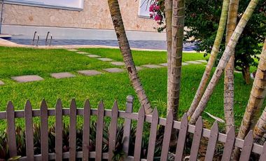 VILLA CON PANELES SOLARES, PLAYACAR, PLAYA DEL CARMEN,QUINTANA ROO.